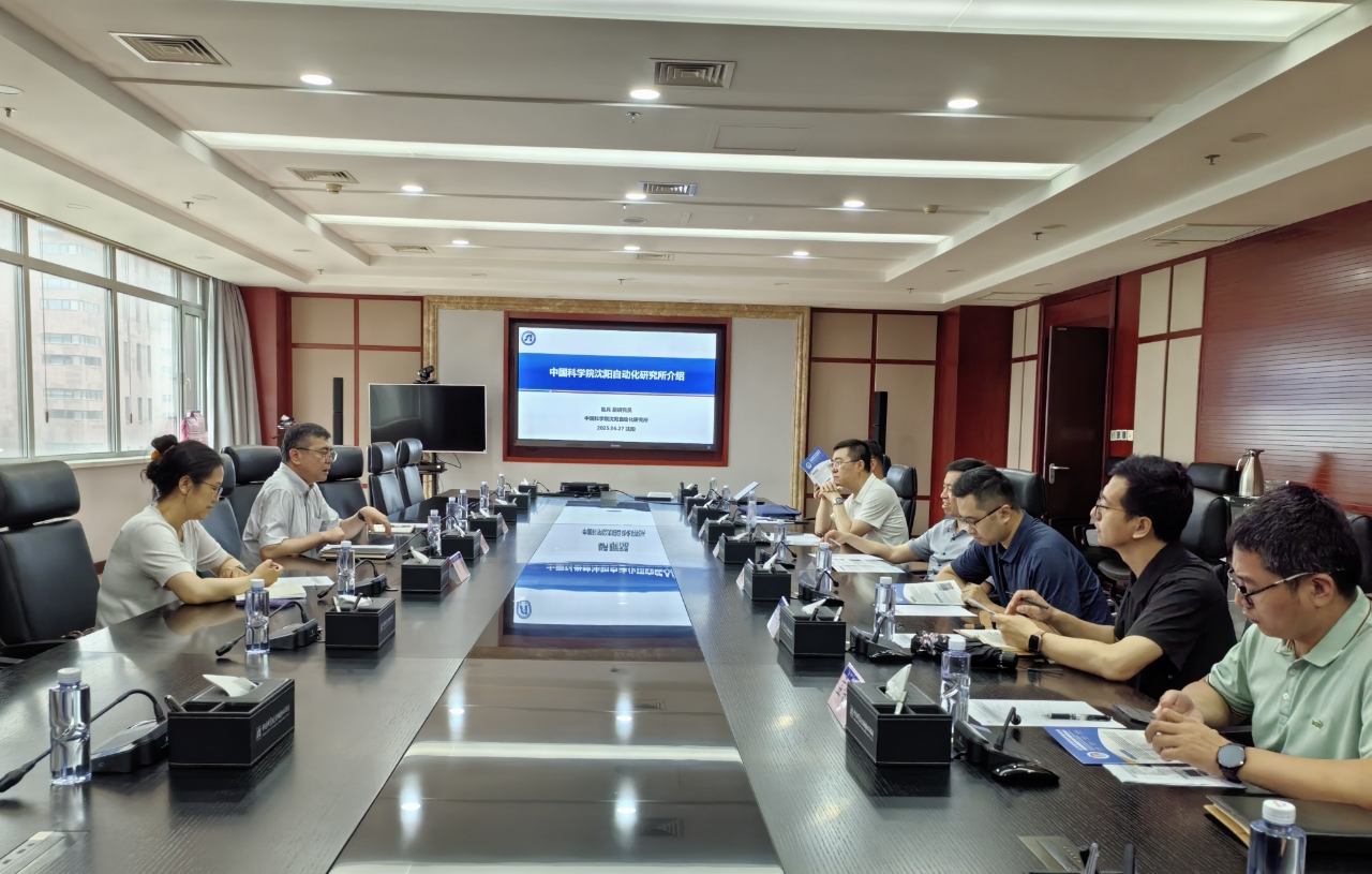 自驾：导航"小五台辉川景区"，京蔚高速直达，北京出发约3小时